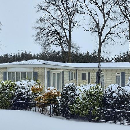 Chalet 42 'Vuursteenberg' Bospark Ijsselheide Zwolle Hattemerbroek Luaran gambar